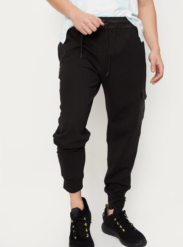Men Solid Athleisure Cargo Joggers