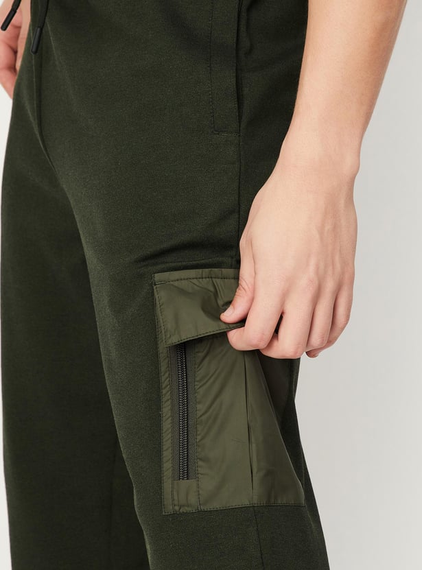 Men Solid Athleisure Cargo Joggers