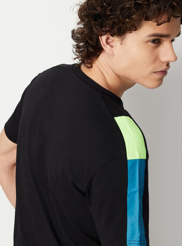 Men Printed Slim Fit Athleisure T-shirt