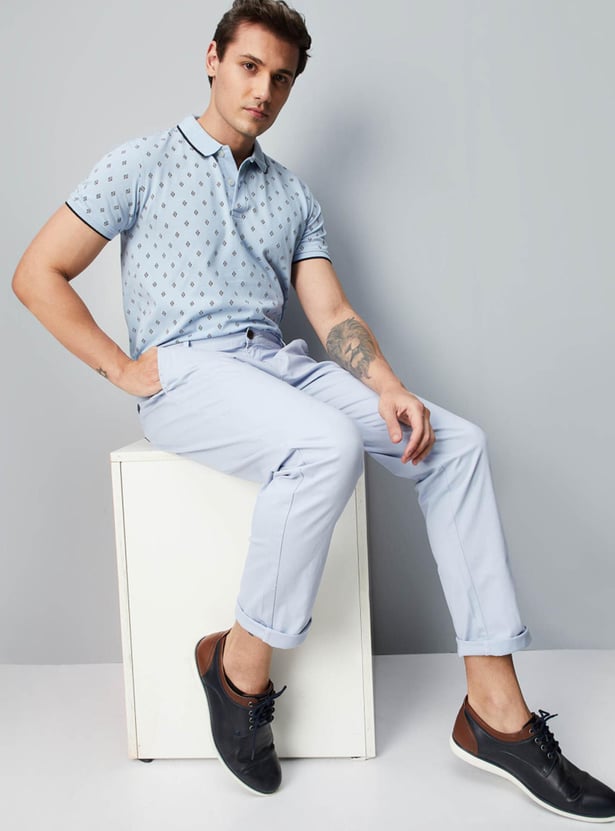 Men Solid Slim Fit Stretch Chinos