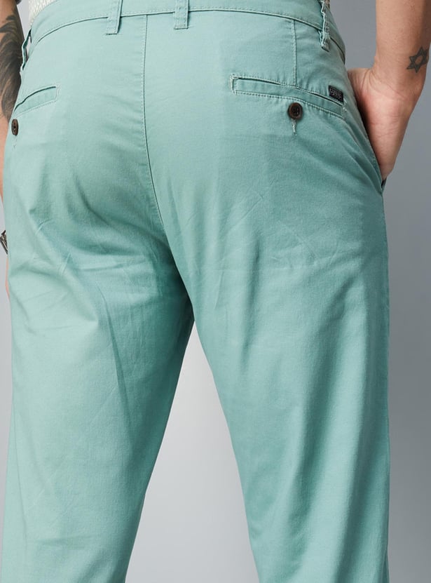 Men Solid Slim Fit Stretch Chinos