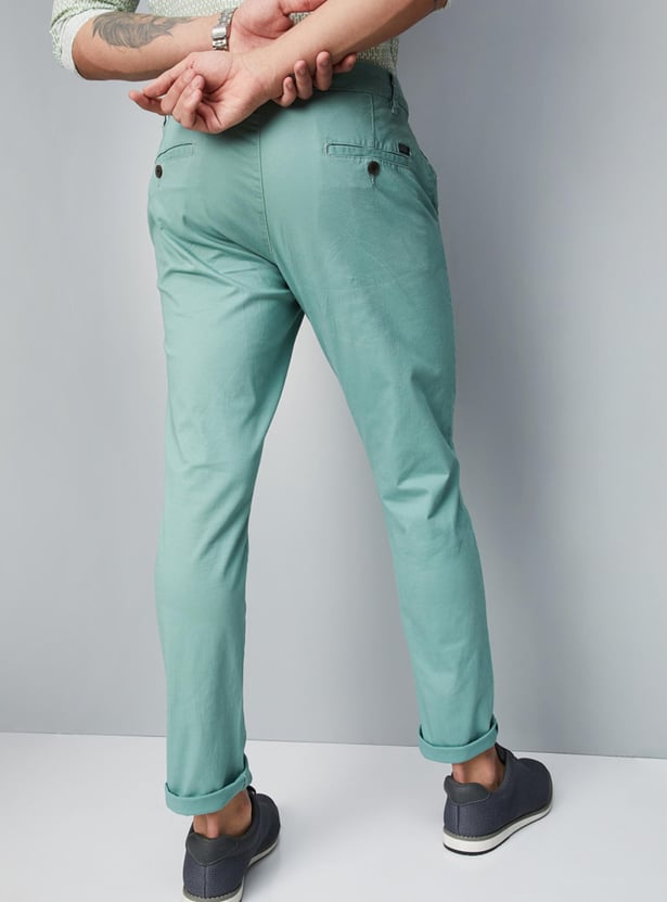 Men Solid Slim Fit Stretch Chinos