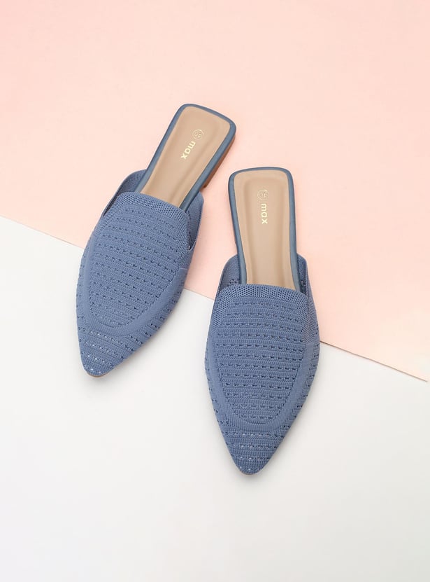 Women Textured Flyknit Mules