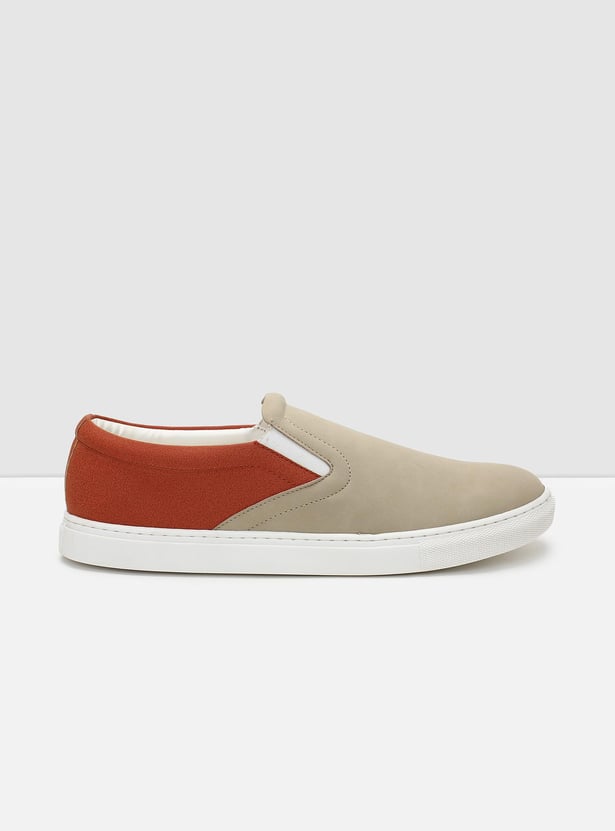 Men Colourblock Slip-On Casual Shoes