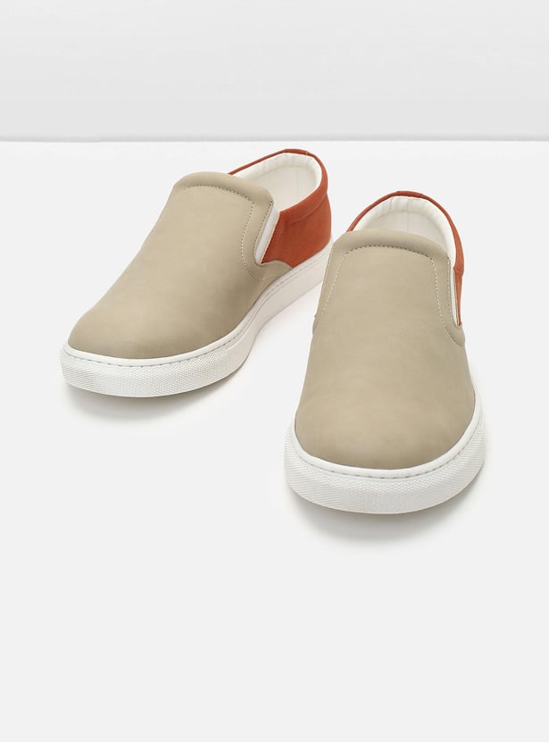 Men Colourblock Slip-On Casual Shoes