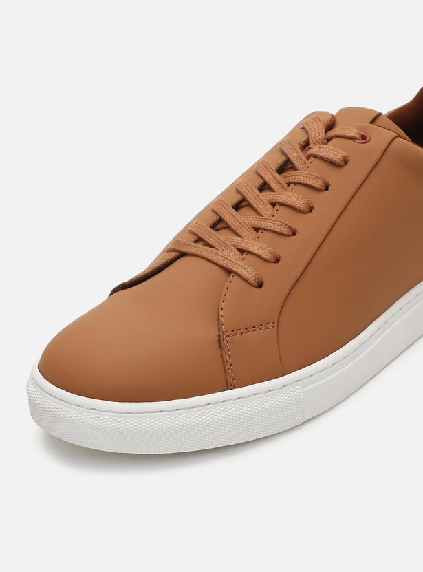 Men Solid Lace-Up Casual Sneakers