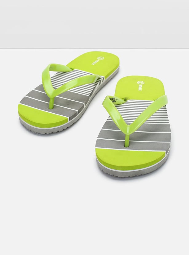 Boys Colourblock V-Strap Slippers