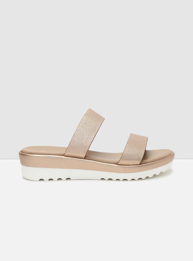 Women Textured Wedge Sandals