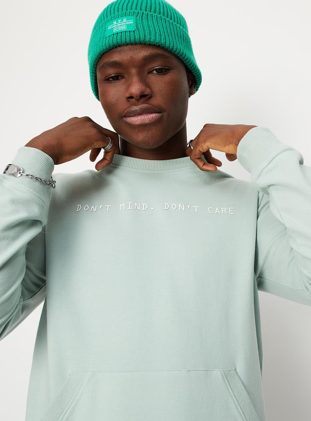 Men Typographic Printed Sweatshirt