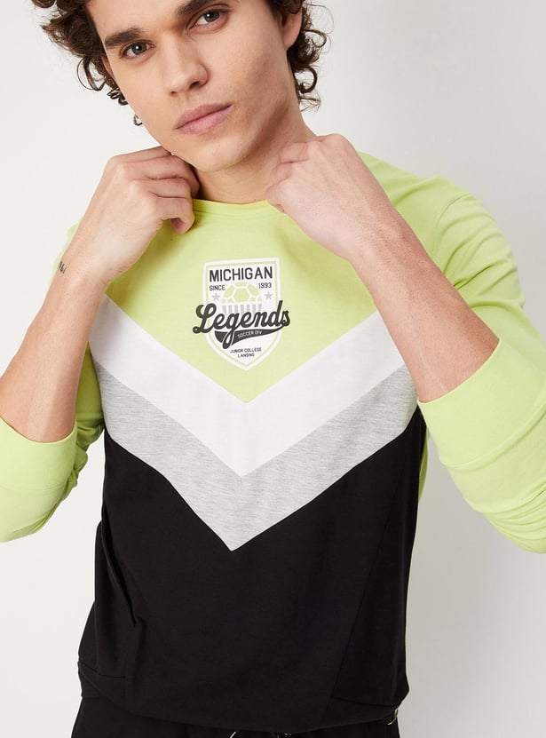 Men Colourblock Slim Fit Athleisure T-shirt