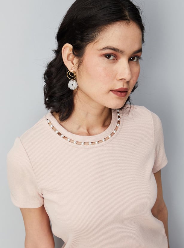 Women Pearl Embellished Neck Knit Top