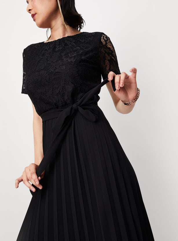 Women Lace Fit and Flare Dress