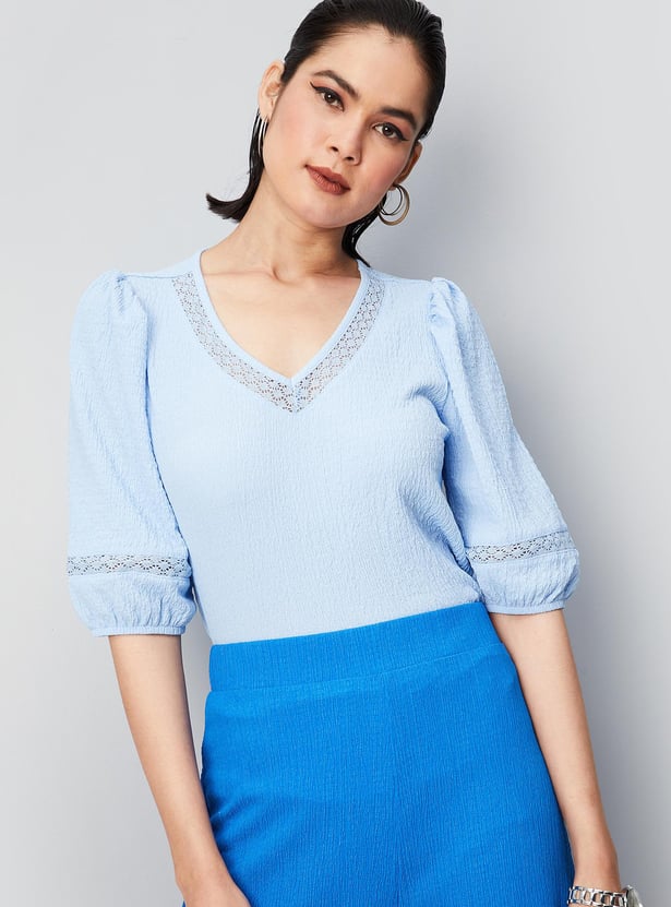 Women Textured Knit Top with Puffed Sleeves