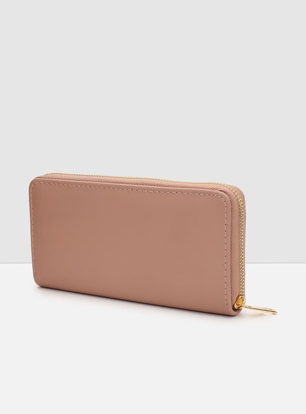Women Cut-Out Zip-Around Wallet