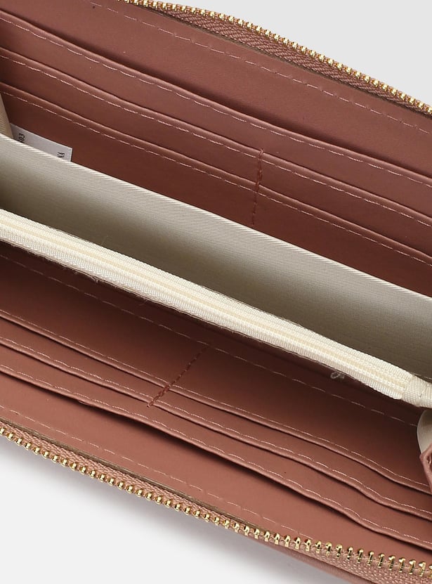 Women Cut-Out Zip-Around Wallet