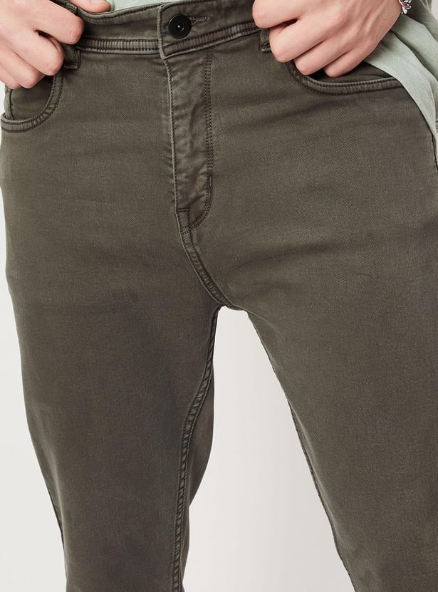 Men Coloured Carrot Fit Jeans