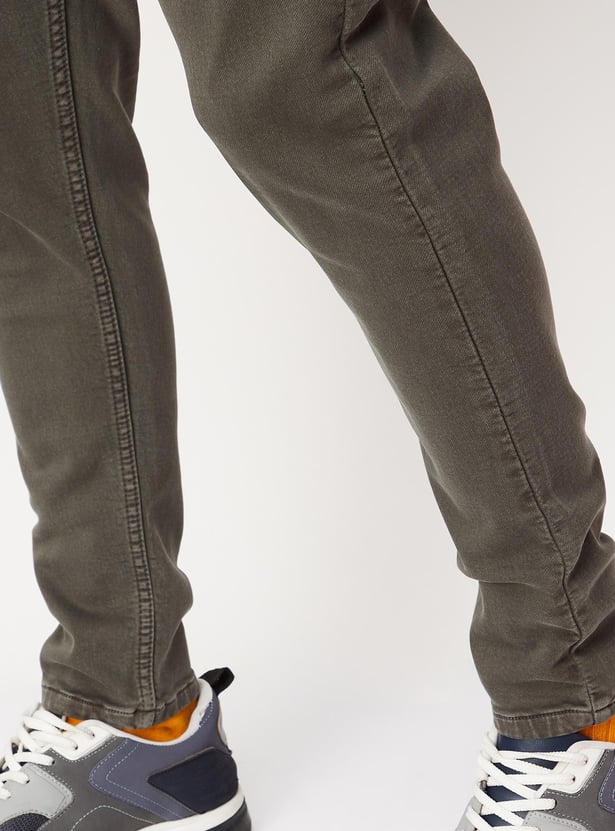 Men Coloured Carrot Fit Jeans