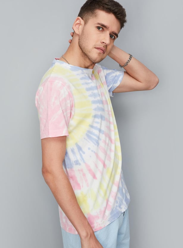 Men Tie and Dye Printed Slim Fit T-shirt