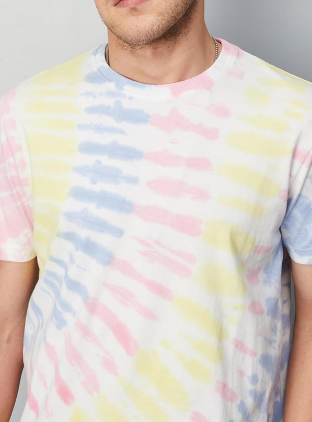 Men Tie and Dye Printed Slim Fit T-shirt