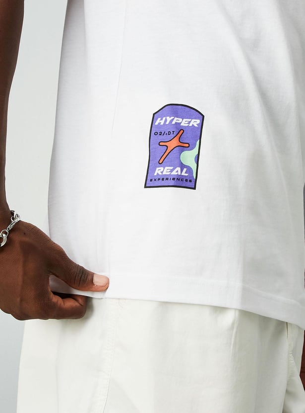 Men Typographic Printed Slim Fit T-shirt