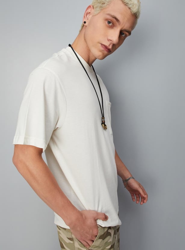 Men Solid Oversized Pocket T-shirt