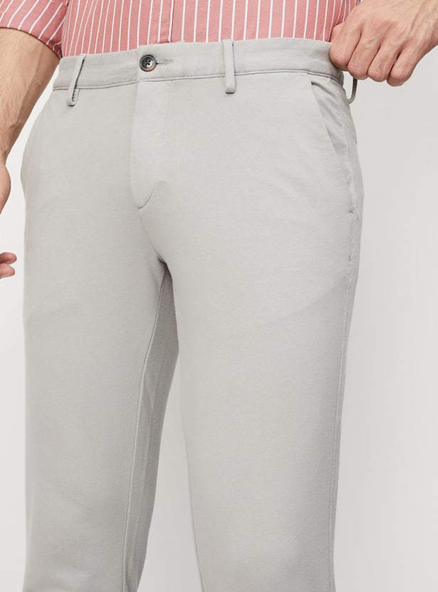 Buy Men Solid Skinny Fit Chinos Online at just Rs. 1499.0 ...