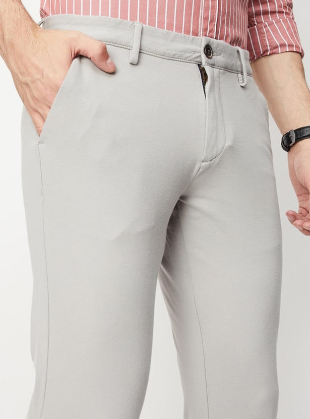 Buy Men Solid Skinny Fit Chinos Online at just Rs. 1499.0 ...