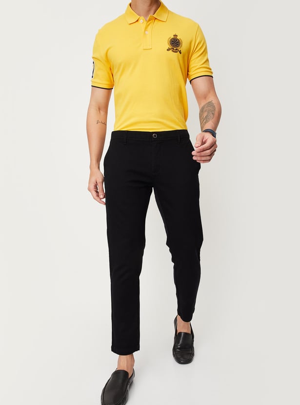 Men Solid Carrot Fit Chinos