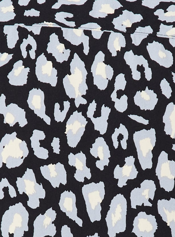 URB_N Men Printed Slim Fit Resort Shirt