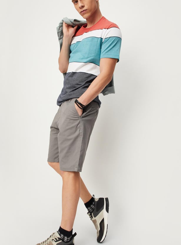 Men Solid Slim Fit Casual Shorts