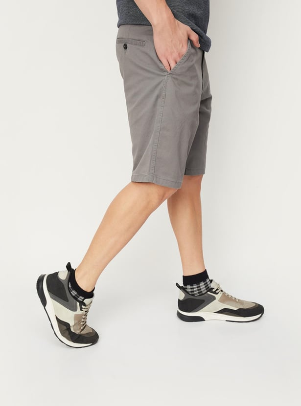 Men Solid Slim Fit Casual Shorts