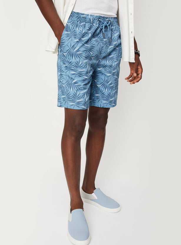 Men Printed Slim Fit Shorts