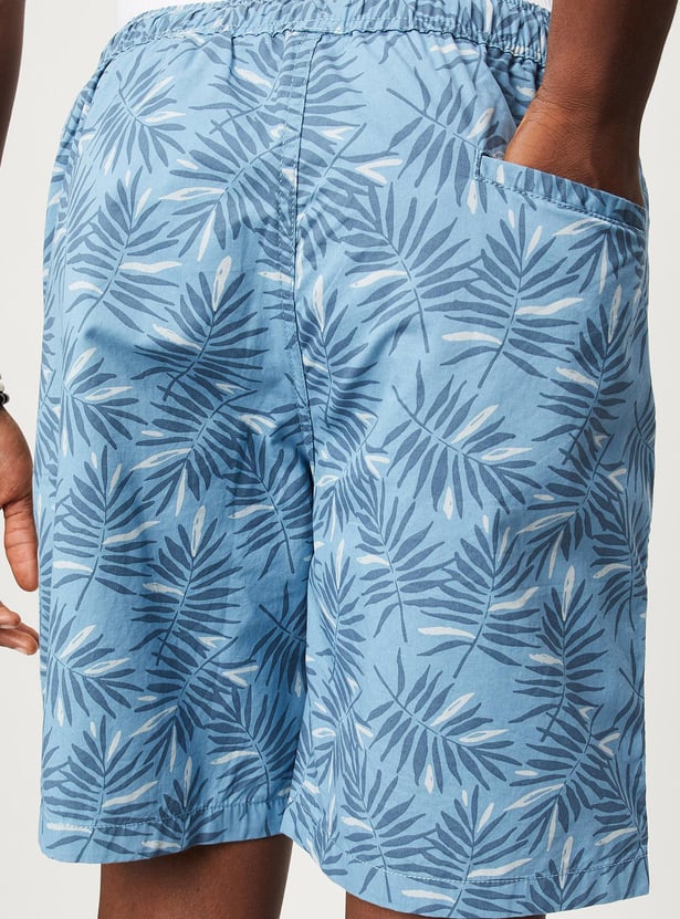 Men Printed Slim Fit Shorts