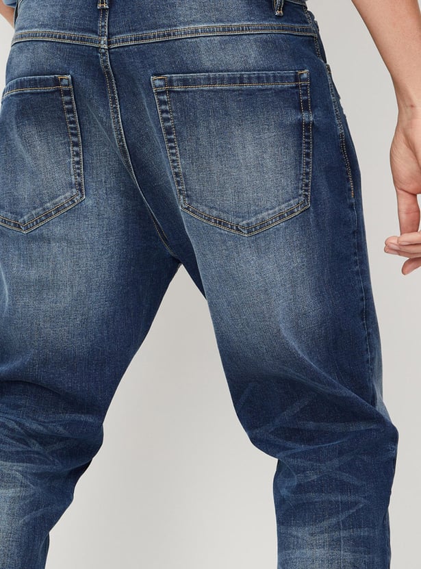 Men Distressed Carrot Fit Jeans