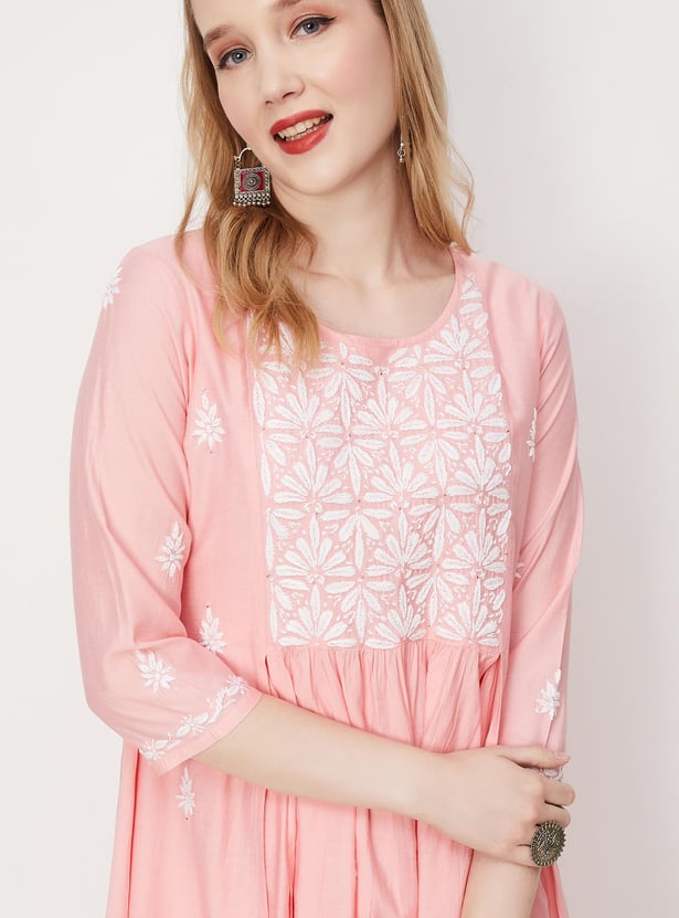 Women Chikankari Layered Kurta with Inner