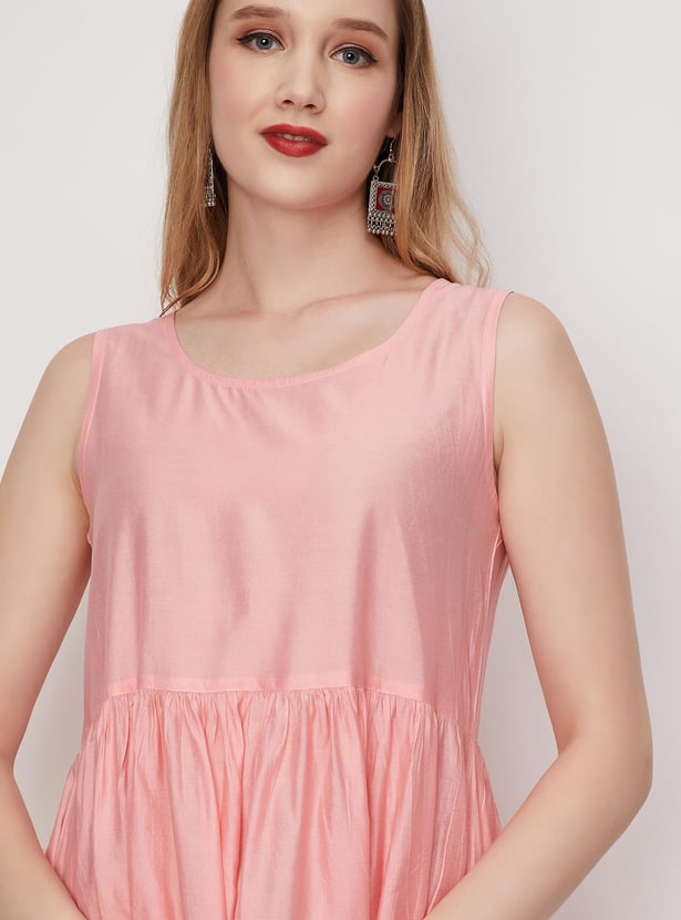 Women Chikankari Layered Kurta with Inner