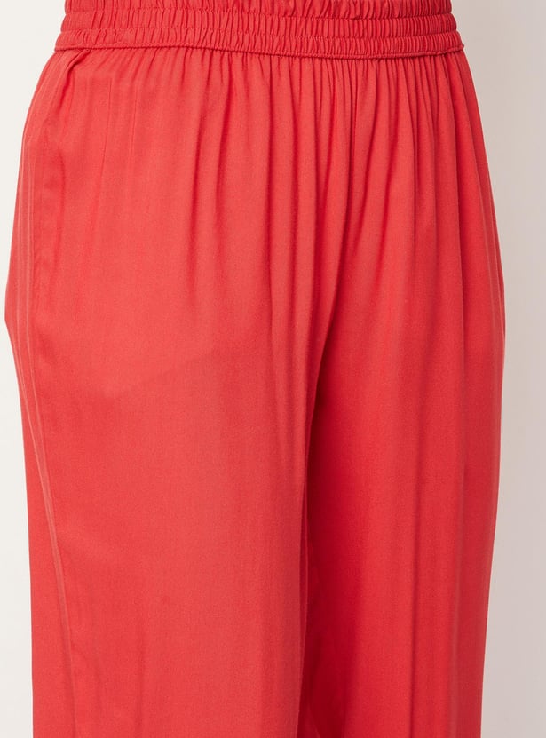 Women Printed Kurta with Straight Pants