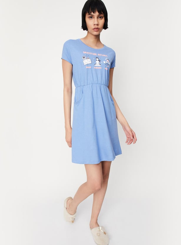 Women Printed Chemise with Pockets