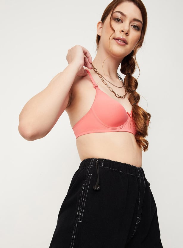 Women Solid Padded Non-Wired Bra