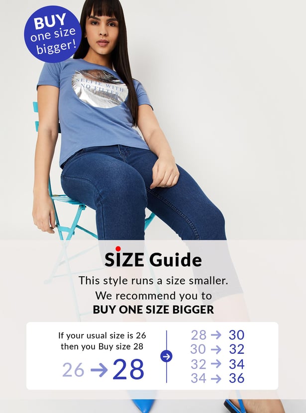 Women Solid Denim Capris