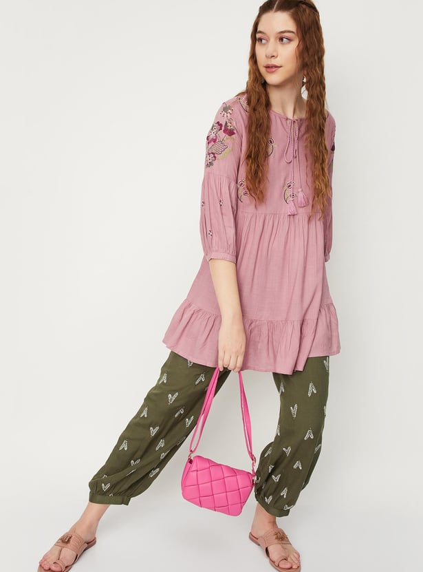 Women Embroidered Ethnic Pants