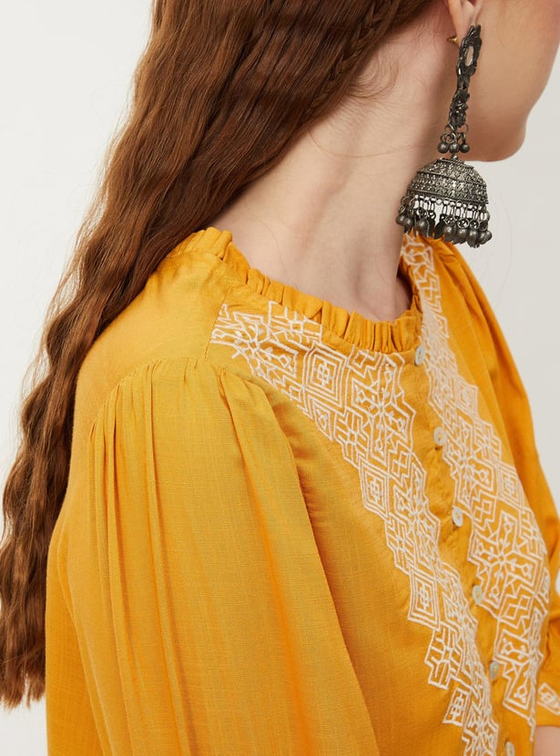 Women Placement Embroidery Button-Down Tunic