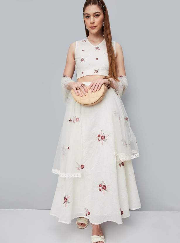 Women Embroidered Crop Top