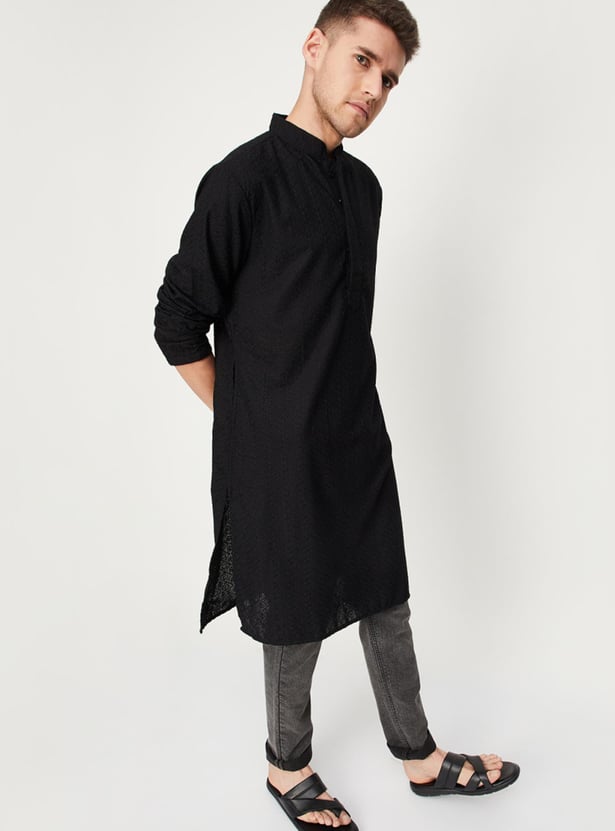 Men Embroidered Long Kurta