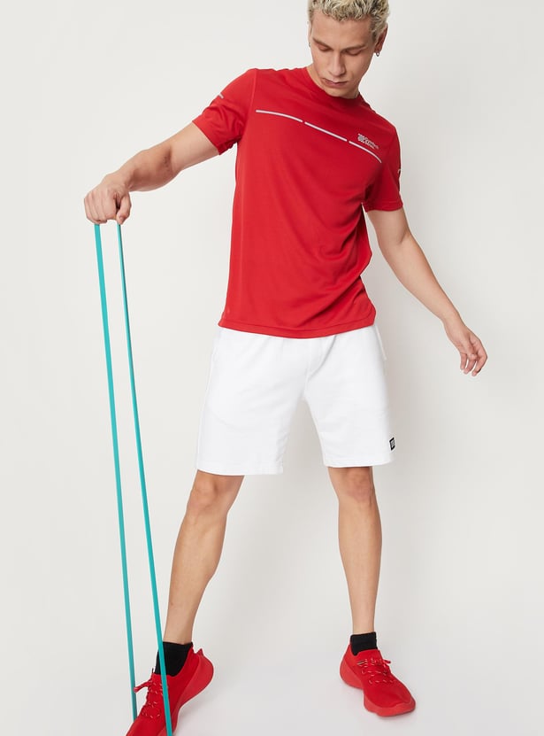 Men Printed Slim Fit Active T-shirt