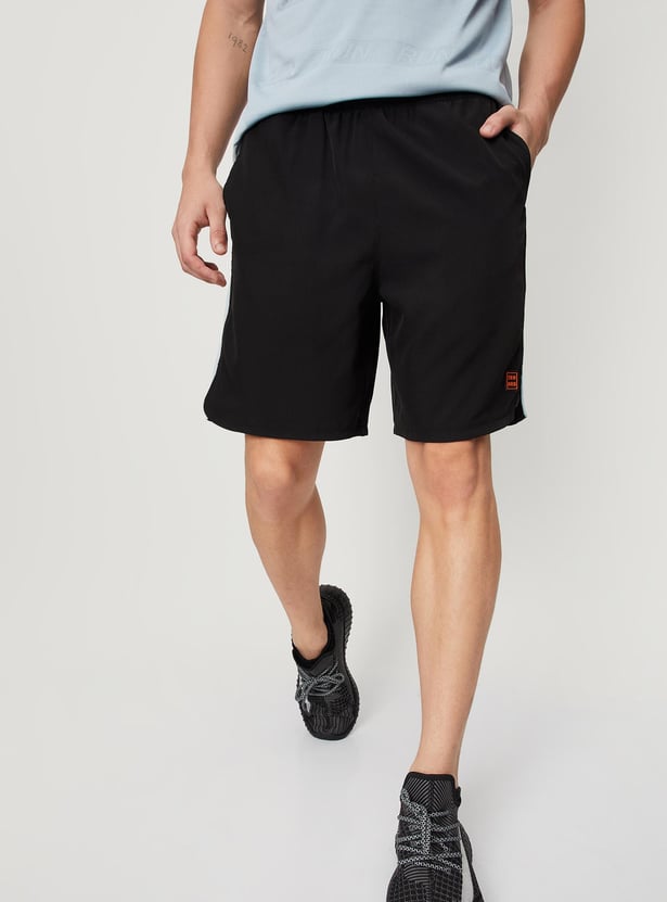 Men Colourblocked Active Shorts