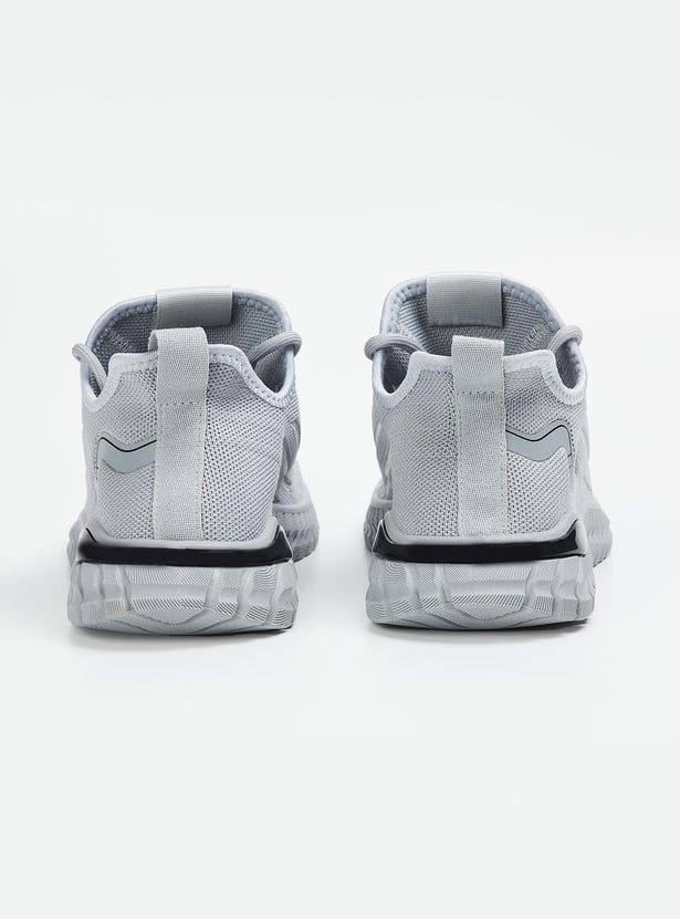 Buy Men Printed Flyknit Sports Shoes Online at just