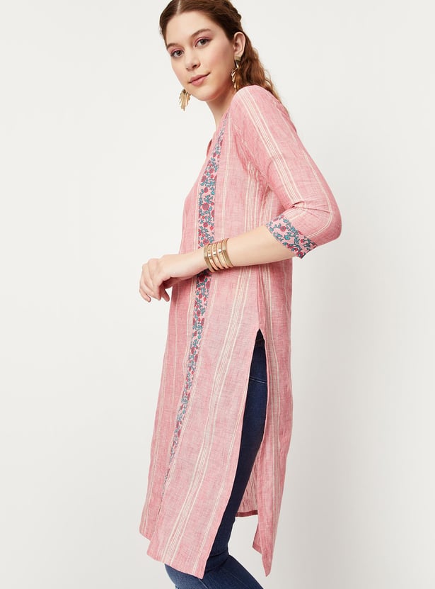 Women Floral Printed Woven Kurta