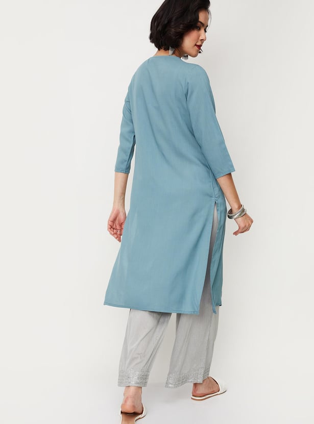 Women Solid Round Neck Straight Kurta