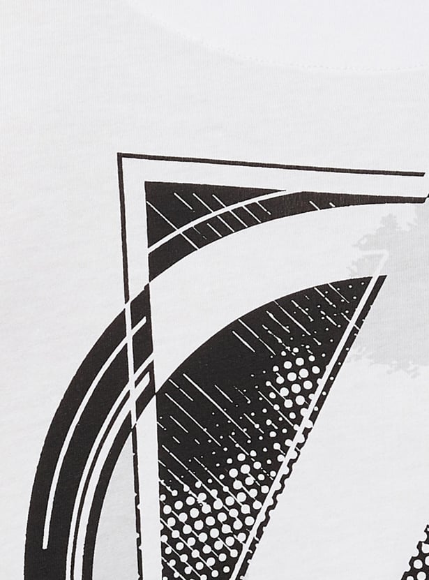 Men Avengers Printed Slim Fit T-shirt